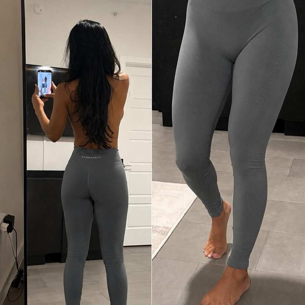 Alphalete Charcoal Grey High-Waist Leggings